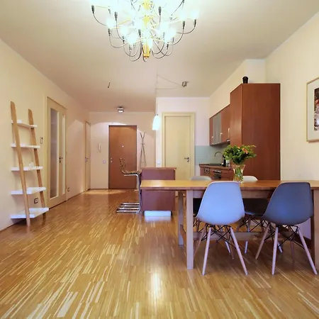 Vista Riverside Diamond Appartement *